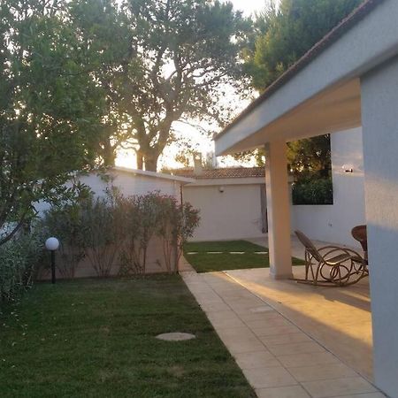 Villa A Marina Di Ostuni Eksteriør billede