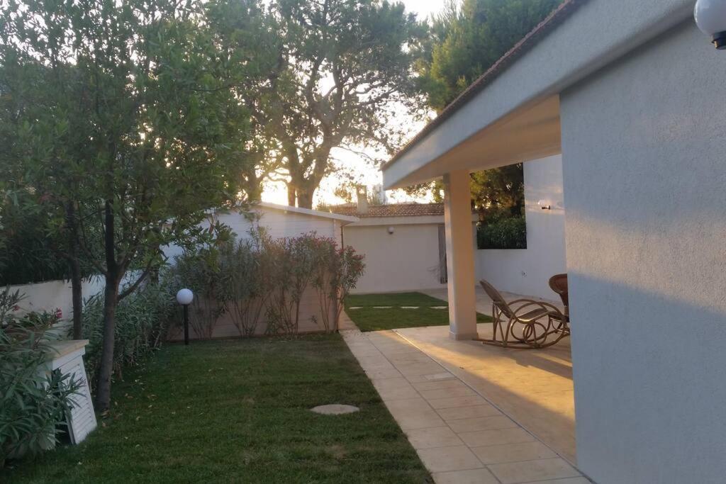 Villa A Marina Di Ostuni Eksteriør billede